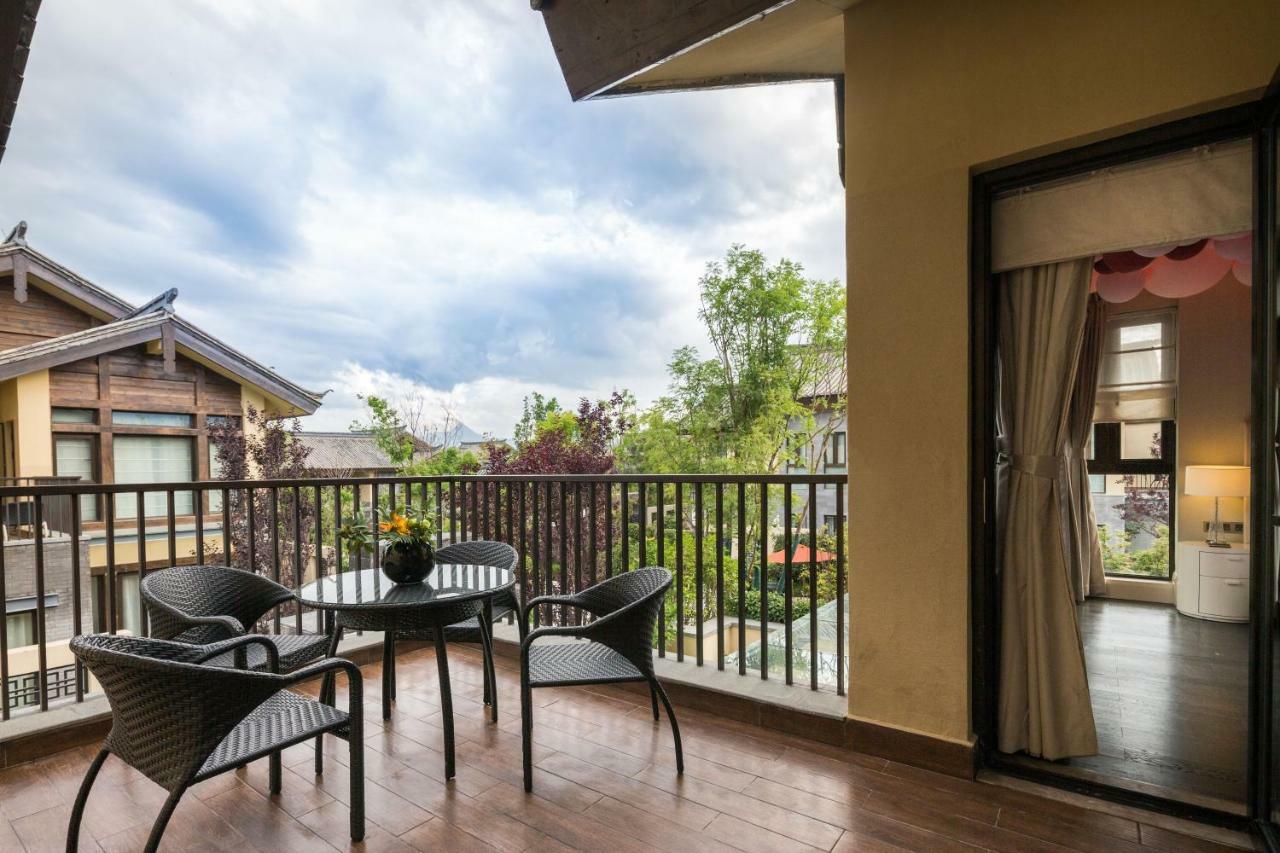 Howard Johnson Jinlin Plaza Lijiang Licsiang Kültér fotó