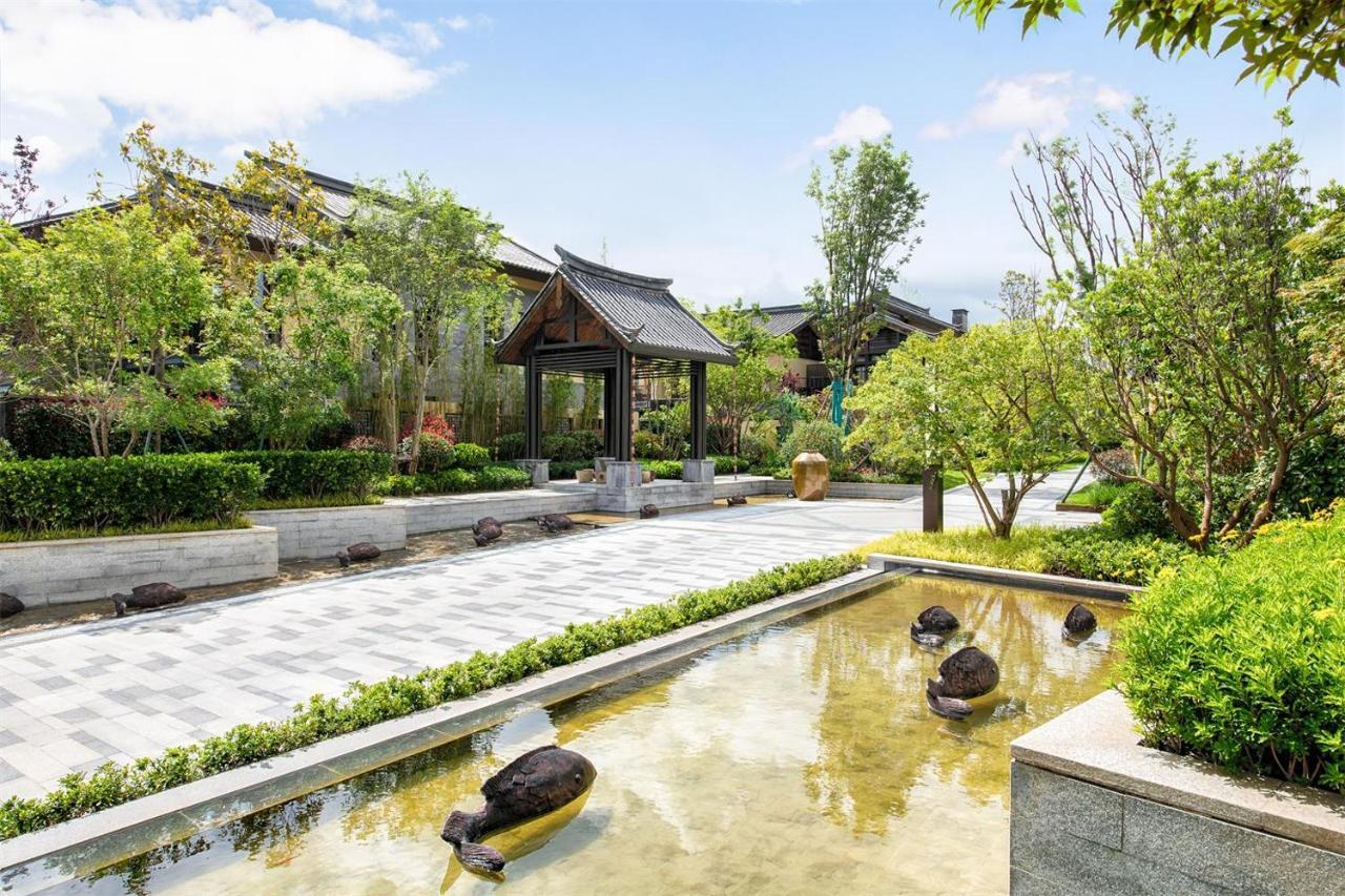 Howard Johnson Jinlin Plaza Lijiang Licsiang Kültér fotó
